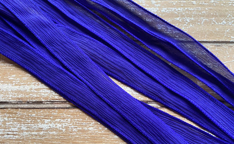 Violet Silk Strings, Crinkle Silk Ribbons Hand Dyed Qty 5 Purple, Craft Ribbons, Jewelry Making Ribbon for Silk Wraps