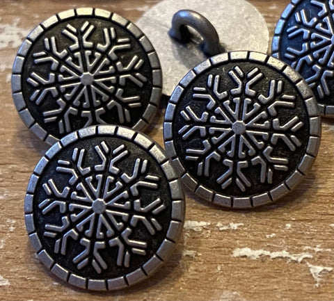 Snowflake Metal Buttons 5/8" Antique Silver / Snowflakes Button / Qty 4 to 8 / 15mm Snow Flake Clothing or Leather Wrap Clasps